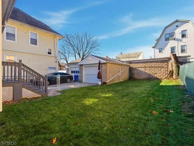 768 E 25Th St, Paterson City, NJ 07504