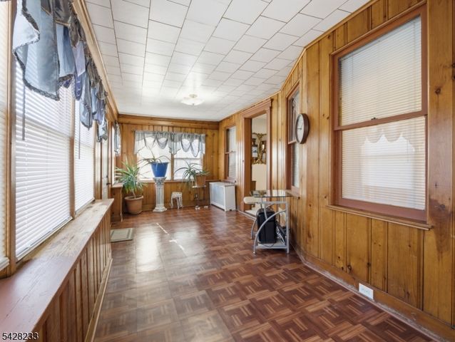 768 E 25Th St, Paterson City, NJ 07504