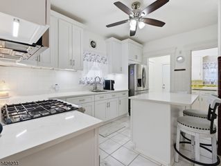 768 E 25Th St, Paterson City, NJ 07504