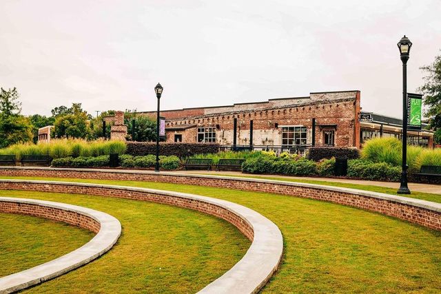 383 Scarlett Rose Way, Hoschton, GA 30548