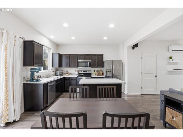 2101 Ne 118TH Pl, Vancouver, WA 98684