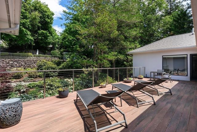 17 Edge Hill Rd, Newton, MA 02467