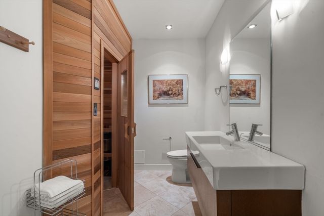 17 Edge Hill Rd, Newton, MA 02467