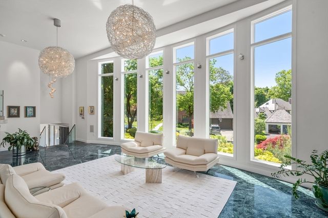 17 Edge Hill Rd, Newton, MA 02467