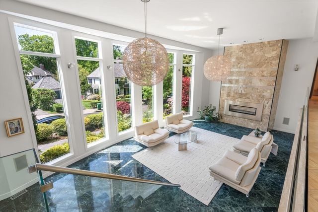 17 Edge Hill Rd, Newton, MA 02467