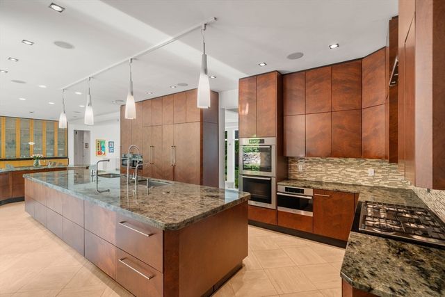 17 Edge Hill Rd, Newton, MA 02467