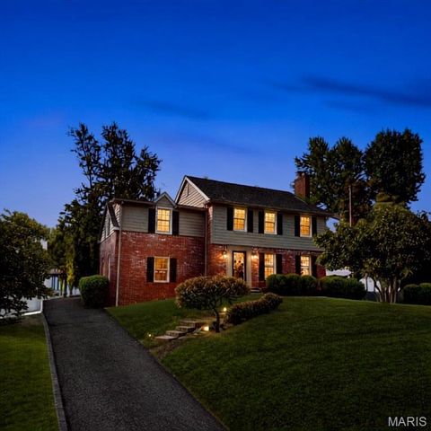 12 Beverly Drive, Olivette, MO 63132