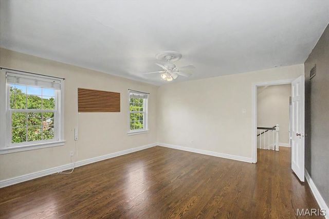 12 Beverly Drive, Olivette, MO 63132