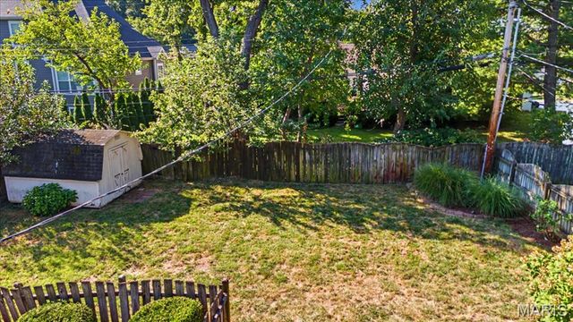 12 Beverly Drive, Olivette, MO 63132