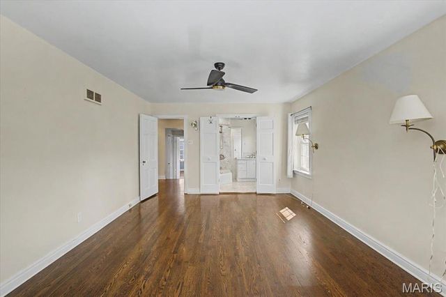 12 Beverly Drive, Olivette, MO 63132