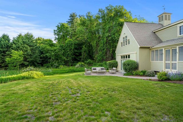 72 Joppa Hill Road, Bedford, NH 03110