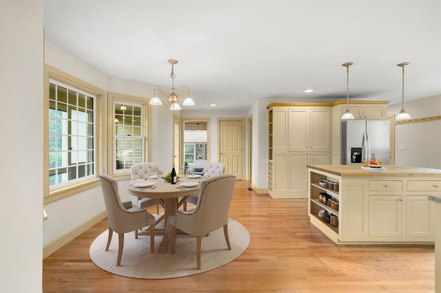 72 Joppa Hill Road, Bedford, NH 03110