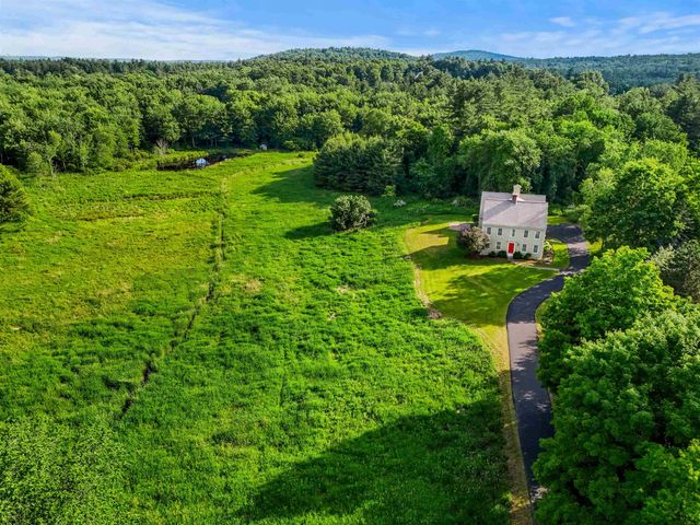 72 Joppa Hill Road, Bedford, NH 03110