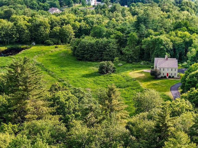 72 Joppa Hill Road, Bedford, NH 03110