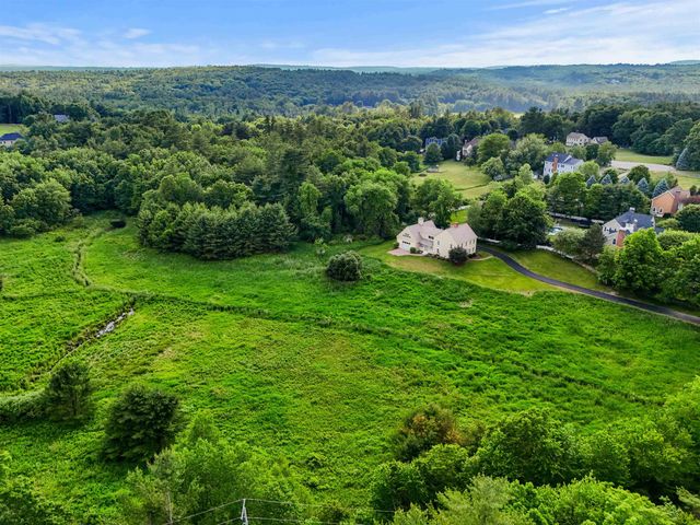 72 Joppa Hill Road, Bedford, NH 03110