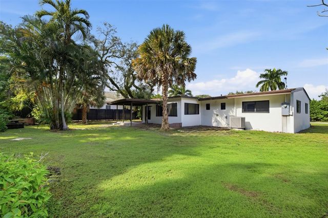 1824 SW 30th Street, Fort Lauderdale, FL 33315