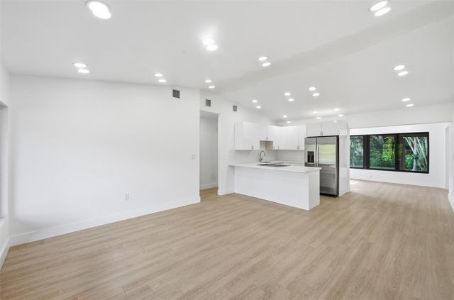 1824 SW 30th Street, Fort Lauderdale, FL 33315