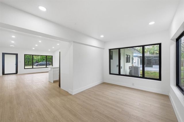 1824 SW 30th Street, Fort Lauderdale, FL 33315