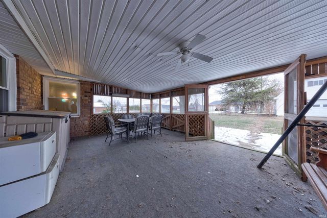 310 E 22nd Street, Huntingburg, IN 47542