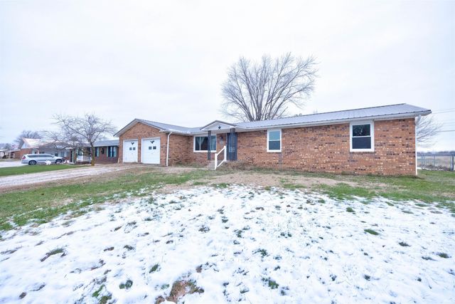 310 E 22nd Street, Huntingburg, IN 47542