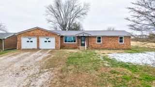 310 E 22nd Street, Huntingburg, IN 47542