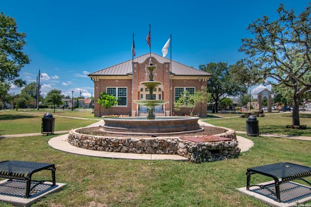 212 Varner Way, Maxwell, TX 78656