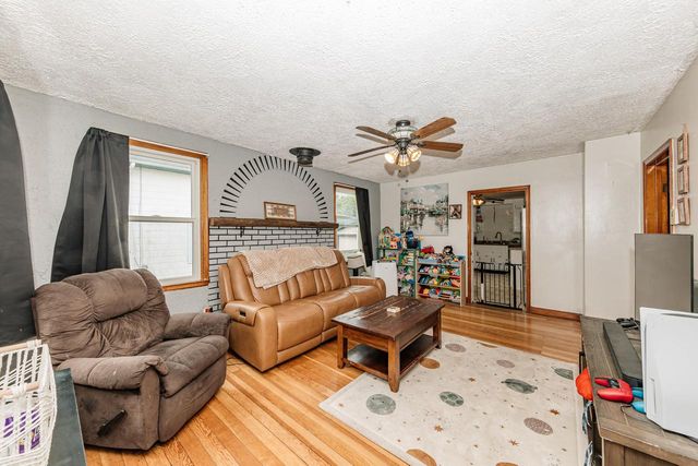 113 S Milwaukee STREET, Fredonia, WI 53021