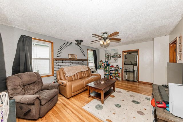 113 S Milwaukee STREET, Fredonia, WI 53021