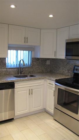 8911 S Hollybrook Blvd 106, Pembroke Pines, FL 33025
