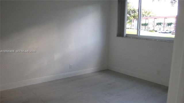 8911 S Hollybrook Blvd 106, Pembroke Pines, FL 33025