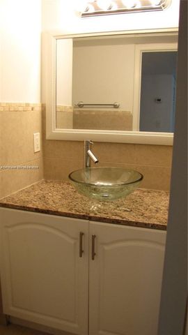 8911 S Hollybrook Blvd 106, Pembroke Pines, FL 33025