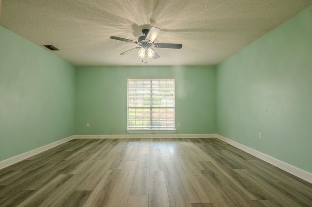 1171 Newbury E Lane, Mobile, AL 36695