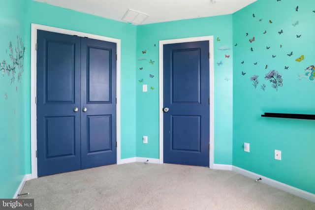 48 HOLSTEIN DR, Hanover, PA 17331