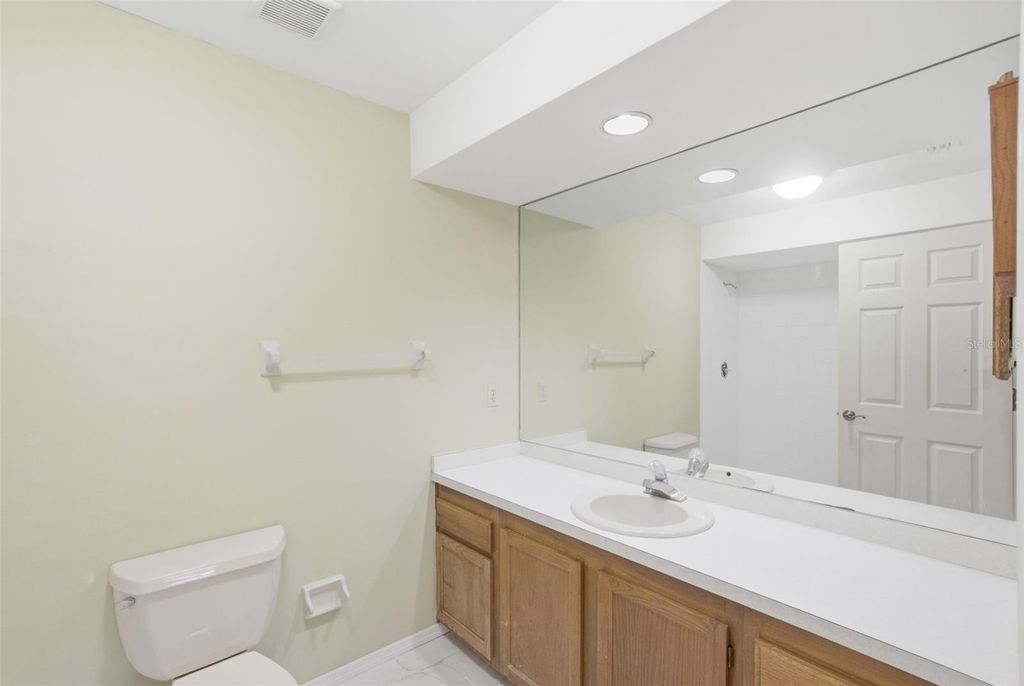 Image 18 of property listing at 5601 KEVIN AVENUE, Orlando, FL 32819