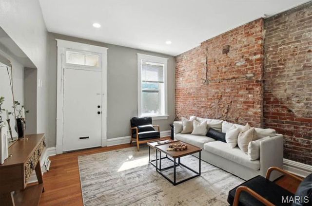 6451 S Kingshighway Boulevard, St Louis, MO 63109