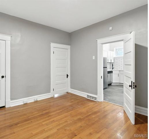 6451 S Kingshighway Boulevard, St Louis, MO 63109