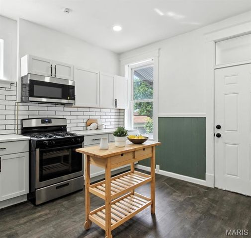 6451 S Kingshighway Boulevard, St Louis, MO 63109