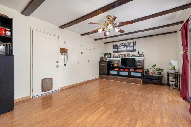 4683 N Angus Street, Fresno, CA 93726