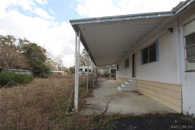 7960 E Skyline Lane, Floral City, FL 34436