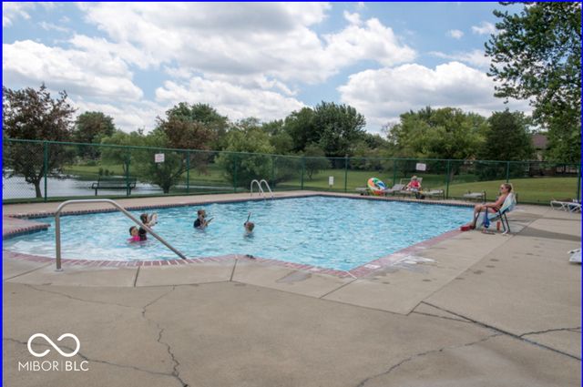 8050 Clearwater Drive, Indianapolis, IN 46256