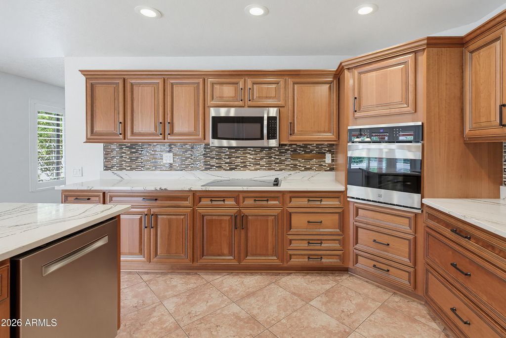 13729 W FRANCISCAN Drive, Sun City West, AZ 85375 — photo 4