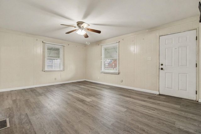 12 Gail Court, Taylor Mill, KY 41015