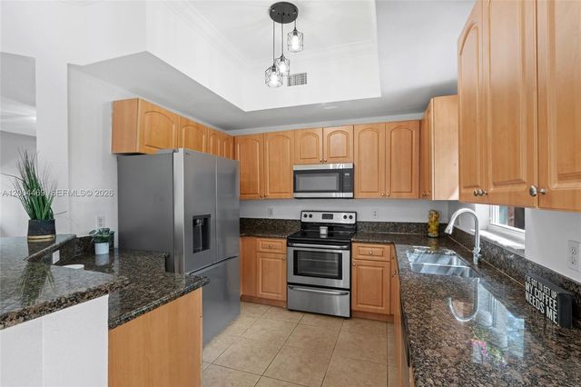 22251 SW 88th Path, Cutler Bay, FL 33190