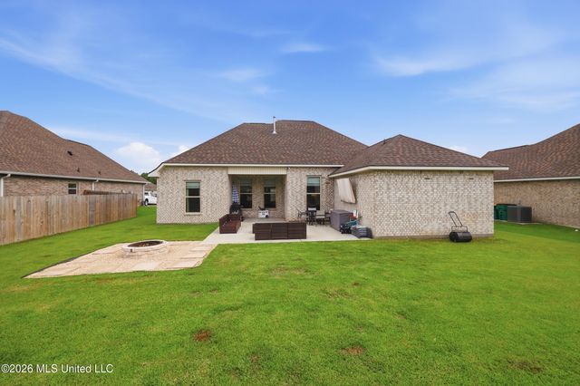 14619 Lillian Way, Vancleave, MS 39565