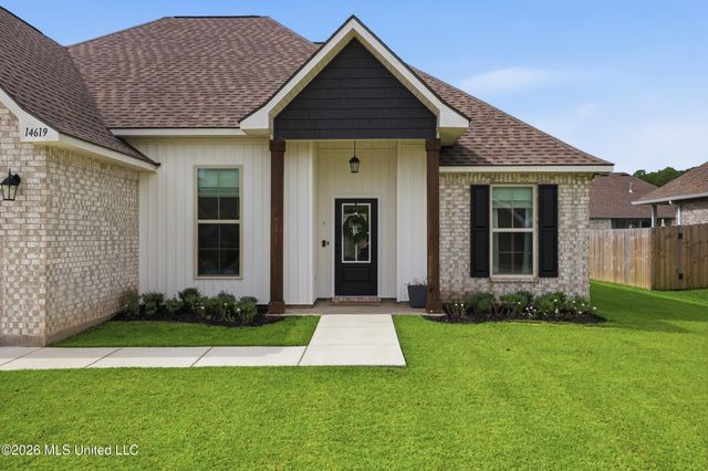 14619 Lillian Way, Vancleave, MS 39565