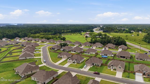 14619 Lillian Way, Vancleave, MS 39565