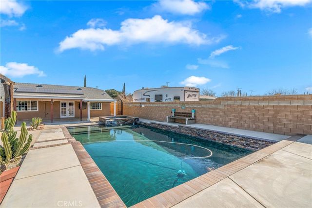 10816 Kern Avenue, Hesperia, CA 92345