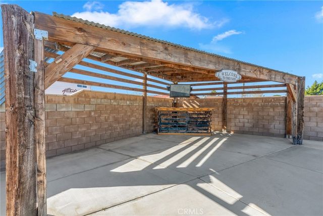 10816 Kern Avenue, Hesperia, CA 92345