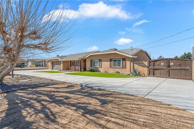 10816 Kern Avenue, Hesperia, CA 92345