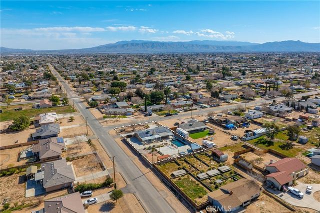 10816 Kern Avenue, Hesperia, CA 92345